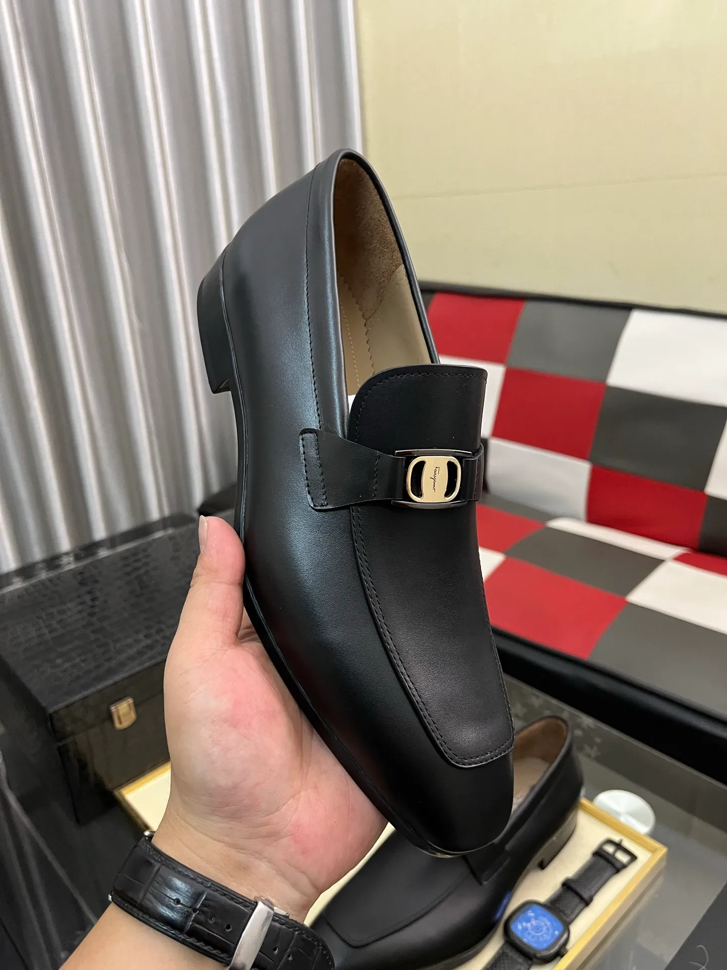 Men's shoes 💰: 600⌚️⌚️【Salvatore Ferragamo】Ferragamo business leather shoes, 1:1 top purchasing quality, imported selected original calfskin for the uppers, imported original water-dyed cowhide for the inner feet, imported original 1:1 customized Italian handmade lightweight foam outsole, code number: 38-44 (45 custom-made)